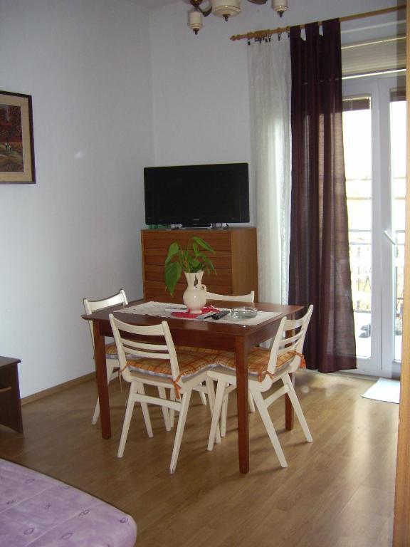 Apartments Villa More Makarska Room photo